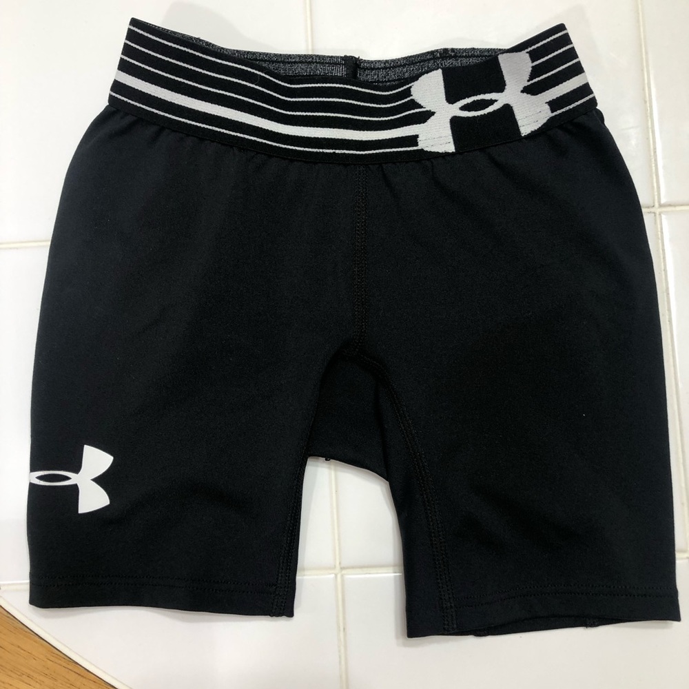 Under Armour Black Athletic Shorts with Elastic Waistband